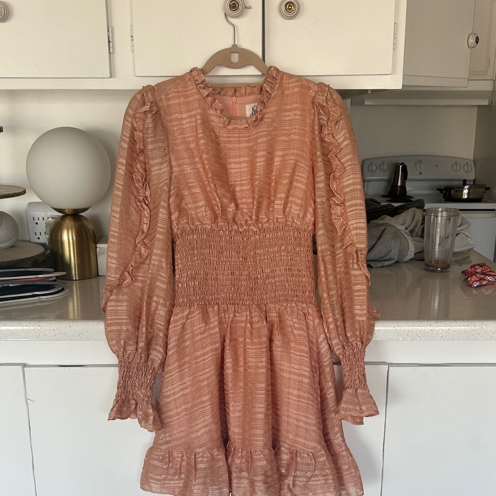 Chic Long Sleeve Ruffle Dress in Peach